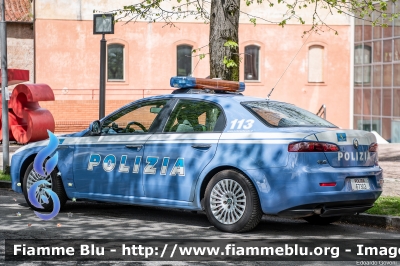 Alfa Romeo 159
Polizia Di Stato
Polizia Stradale
POLIZIA F7303
Parole chiave: Alfa-Romeo 159 POLIZIAF7303