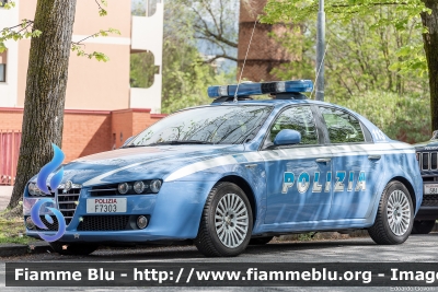 Alfa Romeo 159
Polizia Di Stato
Polizia Stradale
POLIZIA F7303
Parole chiave: Alfa-Romeo 159 POLIZIAF7303