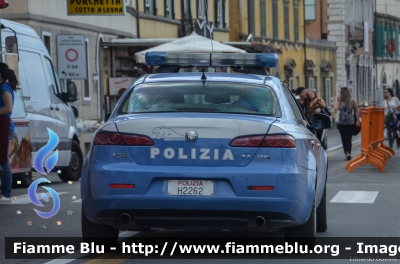 Alfa-Romeo 159
Polizia di Stato
Squadra Volante
POLIZIA H2262
Parole chiave: Alfa-Romeo 159 POLIZIAH2262