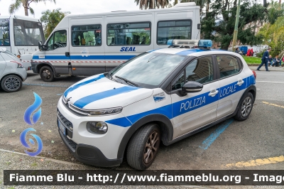 Citroen C3 III serie
Polizia Municipale La Spezia
Allestita Focaccia
Codice Automezzo: A29
POLIZIA LOCALE YA 066 AP
Parole chiave: Citroen C3_IIIserie POLIZIALOCALEYA066AP