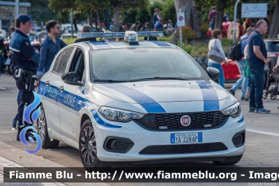 Fiat Nuova Tipo
Polizia Locale Genova
Codice Automezzo: A113
POLIZIA LOCALE YA 228 AP
Parole chiave: Fiat Nuova_Tipo POLIZIALOCALEYA228AP