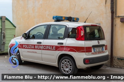 Fiat Nuova Panda II serie
Polizia Municipale Unione Valdera
Comune di Peccioli (PI)
Allestita Ciabilli
Codice Automezzo: 3
POLIZIA LOCALE YA 492 AM
Parole chiave: Fiat Nuova_Panda_IIserie POLIZIALOCALEYA492AM