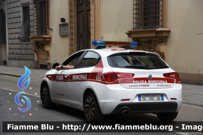 Alfa Romeo Nuova Giulietta restyle
Polizia Municipale di Firenze
Autopattuglia allestimento Focaccia
Automezzo 61
POLIZIA LOCALE YA 690 AB
Parole chiave: Alfa-Romeo Nuova_Giulietta_restyle POLIZIALOCALEYA690AB