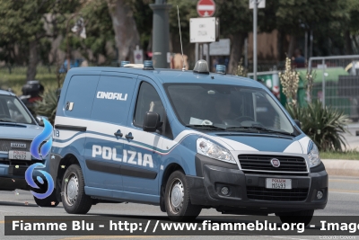 Fiat Scudo IV serie
Polizia di Stato
Unità Cinofile
POLIZIA M0493
Parole chiave: Fiat Scudo_IVserie POLIZIAM0493