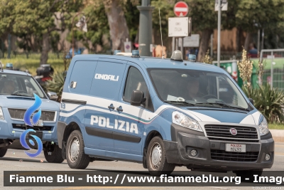 Fiat Scudo IV serie
Polizia di Stato
Unità Cinofile
POLIZIA M0493
Parole chiave: Fiat Scudo_IVserie POLIZIAM0493