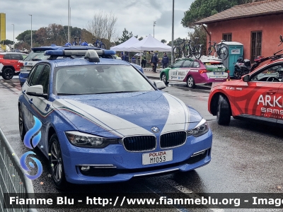 Bmw 320 Touring F31 restyle
Polizia di Stato
Polizia Stradale
POLIZIA M1053
Parole chiave: Bmw 320_Touring_F31_restyle POLIZIAM1053