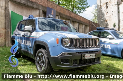 Jeep Renegade
Polizia di Stato
Allestito Nuova Carrozzeria Torinese
POLIZIA M3110
Parole chiave: Jeep Renegade POLIZIAM3110