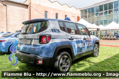 Jeep Renegade
Polizia di Stato
Allestito Nuova Carrozzeria Torinese
POLIZIA M3110
Parole chiave: Jeep Renegade POLIZIAM3110