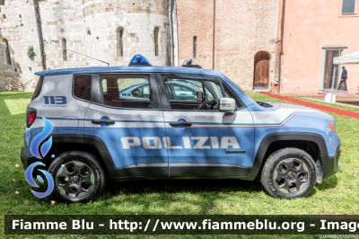 Jeep Renegade
Polizia di Stato
Allestito Nuova Carrozzeria Torinese
POLIZIA M3110
Parole chiave: Jeep Renegade POLIZIAM3110