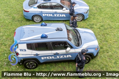 Jeep Renegade
Polizia di Stato
Allestito Nuova Carrozzeria Torinese
POLIZIA M3110
Parole chiave: Jeep Renegade POLIZIAM3110