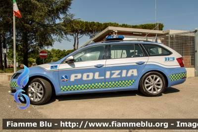 Skoda Octavia Wagon V serie
Polizia di Stato
Polizia Autostradale in servizio sulla rete Autostrade per l'Italia
Allestimento Focaccia
Decorazione Grafica Artlantis
Con nuova decorazione
POLIZIA M3775
Parole chiave: Skoda Octavia_Wagon_Vserie POLIZIAM3775