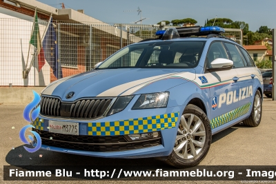 Skoda Octavia Wagon V serie
Polizia di Stato
Polizia Autostradale in servizio sulla rete Autostrade per l'Italia
Allestimento Focaccia
Decorazione Grafica Artlantis
Con nuova decorazione
POLIZIA M3775
Parole chiave: Skoda Octavia_Wagon_Vserie POLIZIAM3775