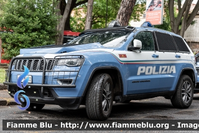 Jeep Grand Cherokee IV serie restyle
Polizia di Stato
Reparto Mobile
POLIZIA M4222
Parole chiave: Jeep Grand_Cherokee_IVserie_restyle POLIZIAM4222 Festa_della_Repubblica_2024