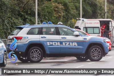 Jeep Grand Cherokee
Polizia di Stato
Polizia Stradale
in scorta alla Tirreno-Adriatico 2023
POLIZIA M4931
Parole chiave: Jeep Grand_Cherokee POLIZIAM4931