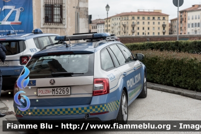 Skoda Octavia Wagon V serie
Polizia di Stato
Polizia Stradale
Allestimento Focaccia
POLIZIA M5269
Parole chiave: Skoda Octavia_Wagon_Vserie POLIZIAM5269  Festa_della_Polizia_2023