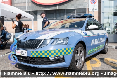 Skoda Octavia Wagon V serie
Polizia di Stato
Polizia Stradale
Allestimento Focaccia
POLIZIA M5303
Parole chiave: Skoda Octavia_Wagon_Vserie POLIZIAM5303