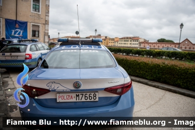 Alfa-Romeo Nuova Giulia
Polizia di Stato
Squadra Volante
Allestimento FCA
POLIZIA M7668
Parole chiave: Alfa-Romeo Nuova_Giulia POLIZIAM7668  Festa_della_Polizia_2023