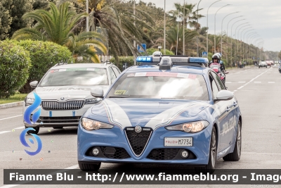 Alfa-Romeo Nuova Giulia
Polizia di Stato
Polizia Stradale
in scorta al Giro d'Italia 2023
Auto 1
POLIZIA M7734
Parole chiave: Alfa-Romeo Nuova_Giulia POLIZIAM7734