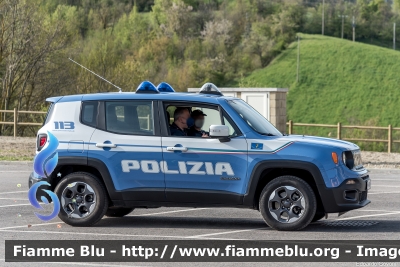 Jeep Renegade
Polizia di Stato
Polizia Stradale
Allestimento NCT Nuova Carrozzeria Torinese
POLIZIA N5805
Parole chiave: Jeep Renegade POLIZIAN5805