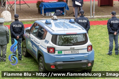 Jeep Renegade
Polizia di Stato
Polizia di Frontiera
POLIZIA N5825
Parole chiave: Jeep Renegade POLIZIAN5825