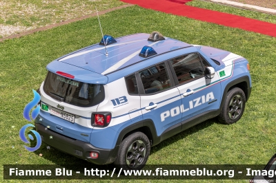 Jeep Renegade
Polizia di Stato
Polizia di Frontiera
POLIZIA N5825
Parole chiave: Jeep Renegade POLIZIAN5825