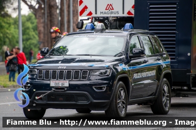 Jeep Grand Cherokee IV serie restyle
Polizia Penitenziaria
Servizio Traduzioni e Piantonamenti
Allestimento Autocarrozzeria Moderna
POLIZIA PENITENZIARIA 003 AH
Parole chiave: Jeep Grand_Cherokee_IVserie_restyle POLIZIAPENITENZIARIA003AH