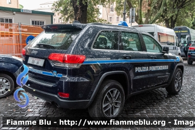 Jeep Grand Cherokee IV serie restyle
Polizia Penitenziaria
Servizio Traduzioni e Piantonamenti
Allestimento Autocarrozzeria Moderna
POLIZIA PENITENZIARIA 008 AH
Parole chiave: Jeep Grand_Cherokee_IVserie_restyle POLIZIAPENITENZIARIA008AH