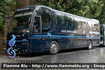 Iveco Orlandi EuroClass HD
Polizia Penitenziaria
Autobus da 55 Posti per il Trasporto della A.S.D. Astrea Calcio
POLIZIA PENITENZIARIA 103 AE
Parole chiave: Iveco Orlandi EuroClass_HD POLIZIAPENITENZIARIA103AE