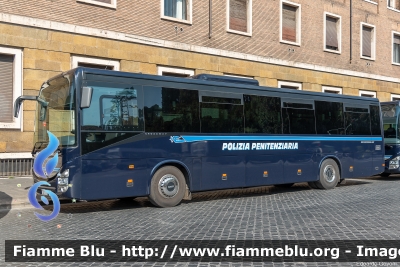 Iveco Crossway
Polizia Penitenziaria
POLIZIA PENITENZIARIA 461 AG
Parole chiave: Iveco Crossway POLIZIAPENITENZIARIA461AG