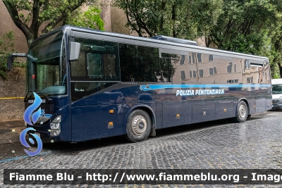 Iveco Crossway
Polizia Penitenziaria
POLIZIA PENITENZIARIA 461 AG
Parole chiave: Iveco Crossway POLIZIAPENITENZIARIA461AG