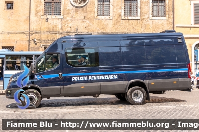 Iveco Daily VI serie
Polizia Penitenziaria
Servizio Traduzioni e Piantonamenti
Minibus Trasporto Detenuti
Allestimento Tekne
Fornitura di 85 esemplari
POLIZIA PENITENZIARIA 782 AH
Parole chiave: Iveco Daily_VIserie POLIZIAPENITENZIARIA782AH