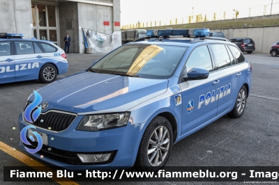 Skoda Octavia Wagon IV serie
Polizia di Stato
Polizia Stradale
In servizio sulla rete autostradale di 
Autostrade per l'Italia
POLIZIA H8171
Parole chiave: Skoda Octavia_Wagon_IVserie POLIZIAH8171 Motor_Show_2017