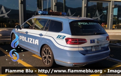 Volkswagen Passat Variant VIII serie
Polizia di Stato
Polizia Stradale in servizio sulla rete autostradale SALT
POLIZIA M0647
Parole chiave: Volkswagen Passat_Variant_VIIIserie POLIZIAM0647