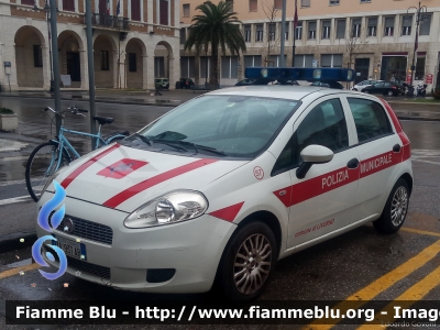 Fiat Grande Punto
Polizia Municipale Livorno
POLIZIA LOCALE YA 931 AB
Parole chiave: Fiat Grande_Punto POLIZIALOCALEYA931AB