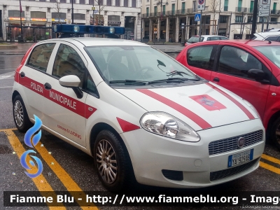 Fiat Grande Punto
Polizia Municipale Livorno
POLIZIA LOCALE YA 929 AB
Parole chiave: Fiat Grande_Punto POLIZIALOCALEYA929AB