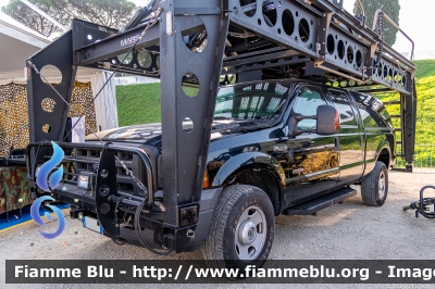 Ford F350 Super Duty FX4 4x4 I serie
Carabinieri
2° Brigata Mobile
Carabinieri Paracadutisti
Gruppo Intervento Speciale
Parole chiave: Ford F350 Super Duty FX4 4x4 I serie