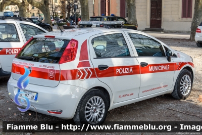 Fiat Punto VI serie
Polizia Municipale Unione Valdera
Comune di Santa Maria a Monte (PI)
Allestita Bertazzoni
Codice Automezzo: 2
POLIZIA LOCALE YA 567 AM
Parole chiave: Fiat Punto_VIserie POLIZIALOCALEYA567AM SanSebastiano2020