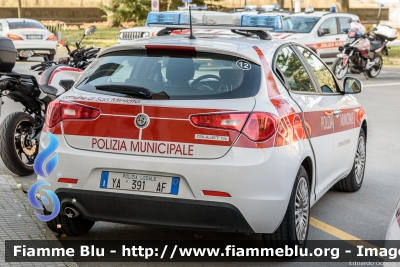 Alfa-Romeo Nuova Giulietta restyle
Polizia Municipale San Miniato (PI)
Allestito Ciabilli
Codice Automezzo: 12
POLIZIA LOCALE YA 391 AF
Parole chiave: Alfa-Romeo Nuova_Giulietta_restyle POLIZIALOCALEYA391AF SanSebastiano2020