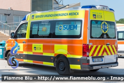 Volkswagen Crafter II serie
Azienda ULSS 4 Veneto Orientale
SUEM 118 ULSS 4 Emergenza
Allestimento Ambitalia
"INDIA 1"
Parole chiave: Volkswagen Crafter_IIserie Ambulanza JEAS-2022