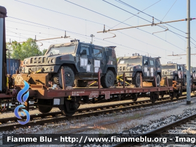 Iveco VTLM Lince
Esercito Italiano
in rientro da missione estera
Parole chiave: Iveco VTLM_Lince