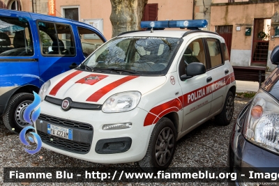 Fiat Nuova Panda II serie
Polizia Municipale Unione Valdera (PI)
Codice Automezzo: 11
Allestito Ciabilli
POLIZIA LOCALE YA 422 AM
Parole chiave: Fiat Nuova_Panda_IIserie POLIZIALOCALEYA422AM SanSebastiano2020