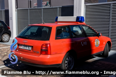 Audi A4 Avant II serie
Vigili del Fuoco
Corpo Permanente di Bolzano
Berufsfeuerwehr Bozen
-Autocomando-
VF 009 BZ
Parole chiave: Audi A4_Avant_IIserie VF009BZ