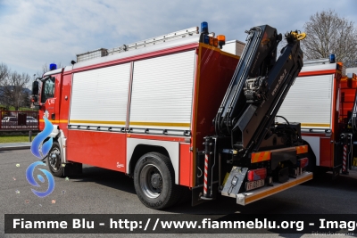 Man TGM 18.330 4x4 II serie
Vigili del Fuoco
Corpo Permanente di Bolzano
Berufsfeuerwehr Bozen
Polisoccorso allestimento Brandschutz con gru posteriore Pichler
VF 031 BZ
Parole chiave: Man TGM_18.330_4x4_IIserie VF031BZ