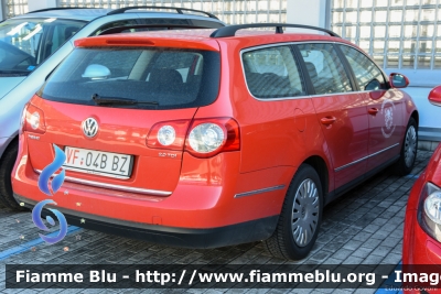 Volkswagen Passat Variant VI serie
Vigili del Fuoco
Unione Provinciale Alto Adige
Landesverband Südtirol
VF 04B BZ
Parole chiave: Volkswagen Passat_Variant_VIserie VF04BBZ