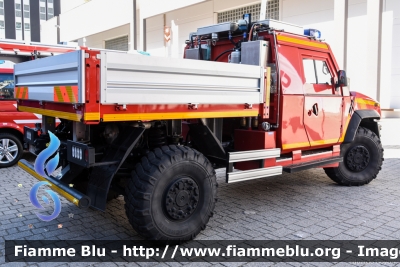 Iveco LMV Lince
Vigili del Fuoco
Corpo Permanente di Bolzano
Berufsfeuerwehr Bozen
VF 080 BZ
Parole chiave: Iveco LMV_Lince VF080BZ Civil_Protect_2018