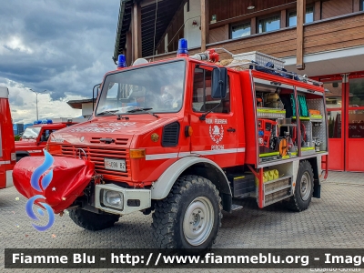 Mercedes-Benz Unimog U1300L
Vigili del Fuoco
Unione Distrettuale Bassa Val Pusteria
Corpo Volontario di Perca (BZ)
Freiwillige Feuerwehr Percha
Allestito Rosenbauer
VF 09V BZ
Parole chiave: Mercedes-Benz Unimog_U1300L VF09VBZ