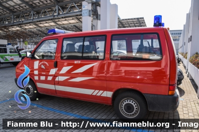 Volkswagen Transporter T4
Vigili del Fuoco
Unione Distrettuale Bassa Val Pusteria
Corpo Volontario di Chienes (BZ)
Freiwillige Feuerwehr Kiens
VF 0TK BZ
Parole chiave: Volkswagen Transporter T4 VF0TKBZ