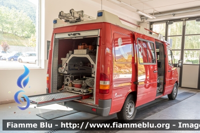 Mercedes-Benz Sprinter 4x4 I serie 
Vigili del Fuoco
Unione Distrettuale di Alta Val Venosta
Corpo Volontario di Glorenza (BZ)
Freiwillige Feuerwehr Glurns
Allestimento Brandschutz
VF 0TW BZ
Parole chiave: Mercedes-Benz Sprinter_4x4_Iserie VF0TWBZ