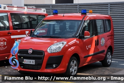 Fiat Doblò III serie
Vigili del Fuoco
Corpo Permanente di Bolzano
Berufsfeuerwehr Bozen
VF 118 BZ
Parole chiave: Fiat Doblò_IIIserie VF118BZ Civil_Protect_2018