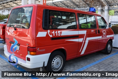 Volkswagen Transporter T4
Vigili del Fuoco 
Unione Distrettuale Alta Val Pusteria
Corpo Volontario di Anterselva di Mezzo
Freiwillige Feuerwehr Antholoz Mittertal
VF 14J BZ
Parole chiave: Volkswagen Transporter_T4 VF14JTN